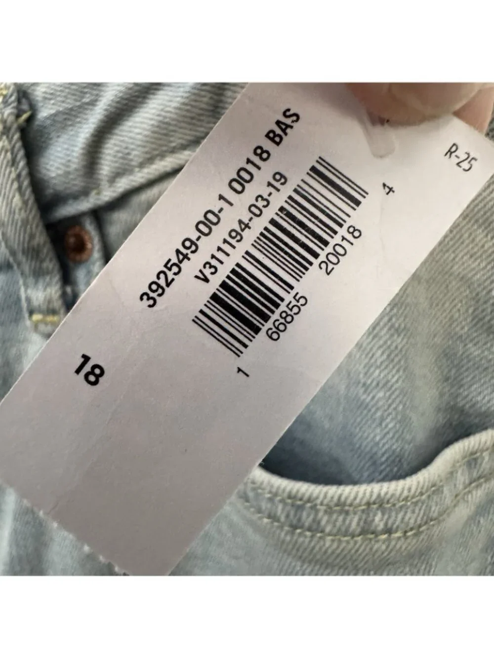 Old Navy Boys 18 Straight Built-In Flex Distressed Jeans Adjustable Waist NWT